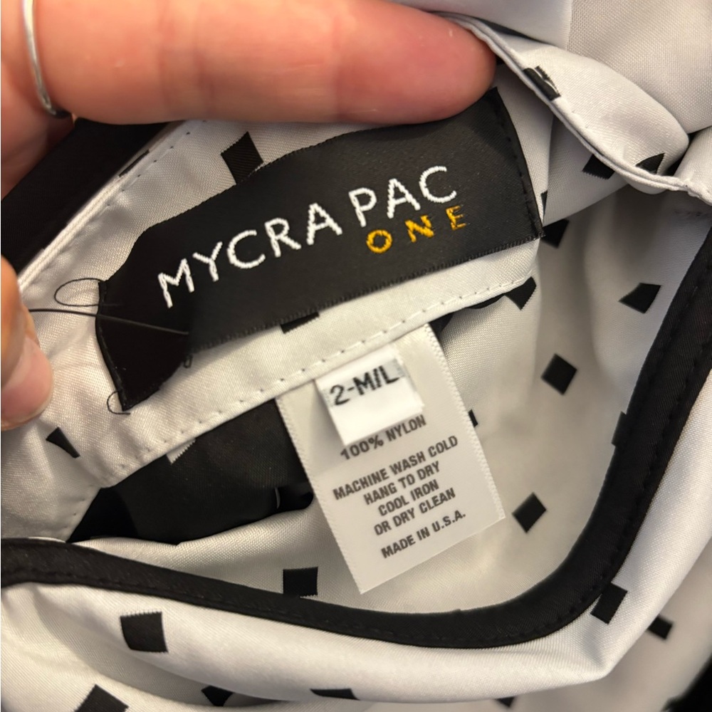 Mycra Pac Black and White Reversible Rain Coat M/L - Picture 4 of 6